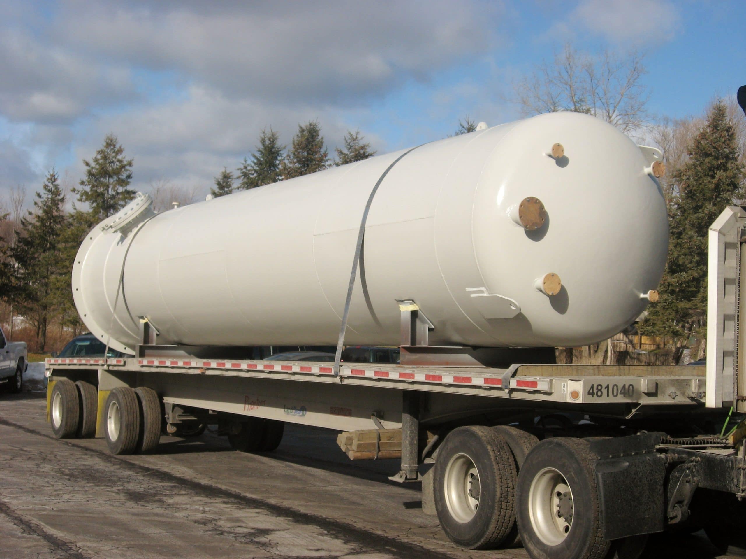 Pressure Vessels Columns - PKG Equipment Pressure Vessels Columns - PKG Equipment